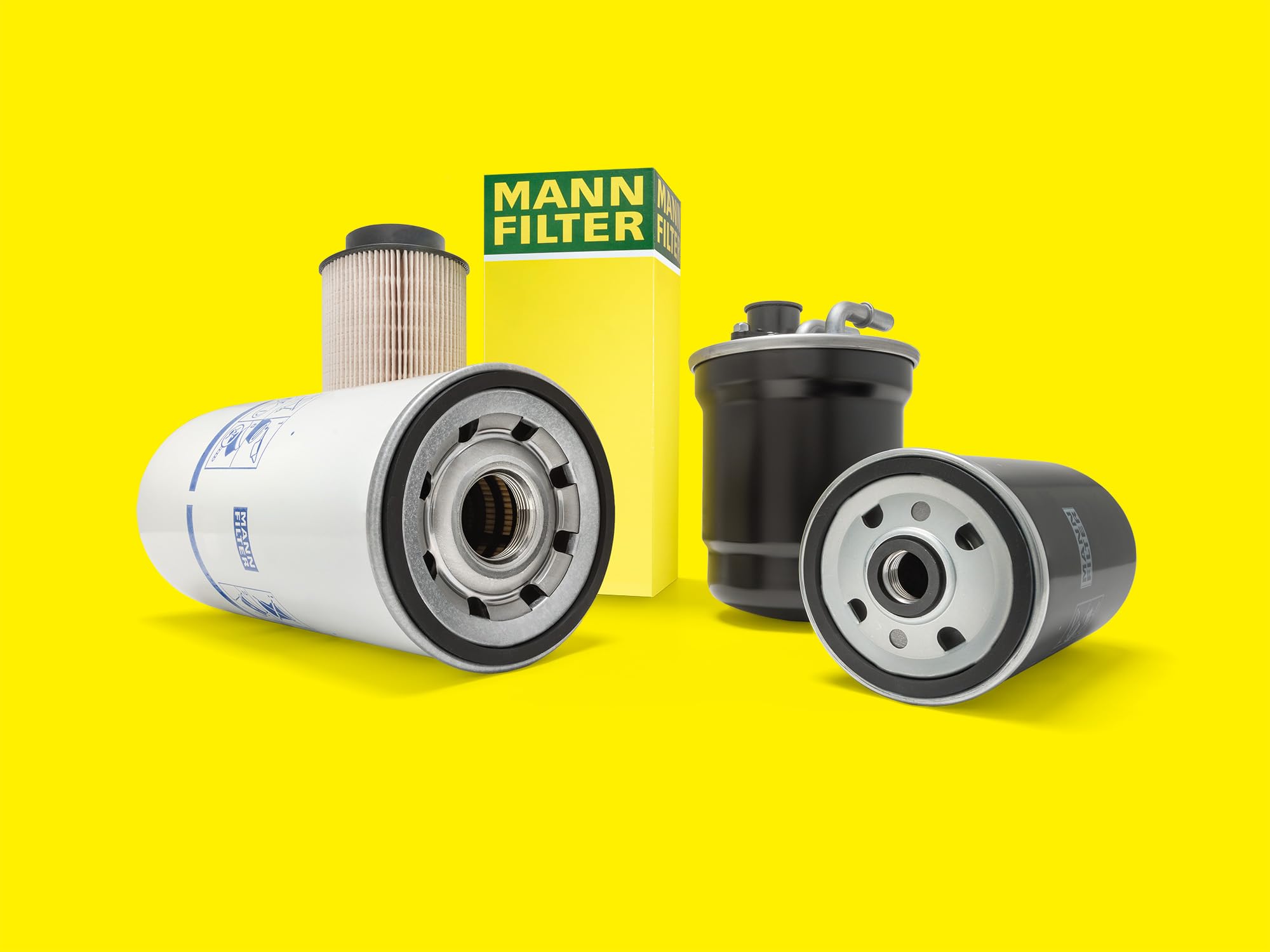 Mann Filter boxed packaging demonstrating compact dimensions for storage