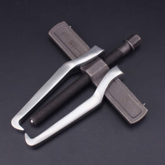 MANNIFEN front view 6-inch 2-jaw puller showing compact design and robust build
