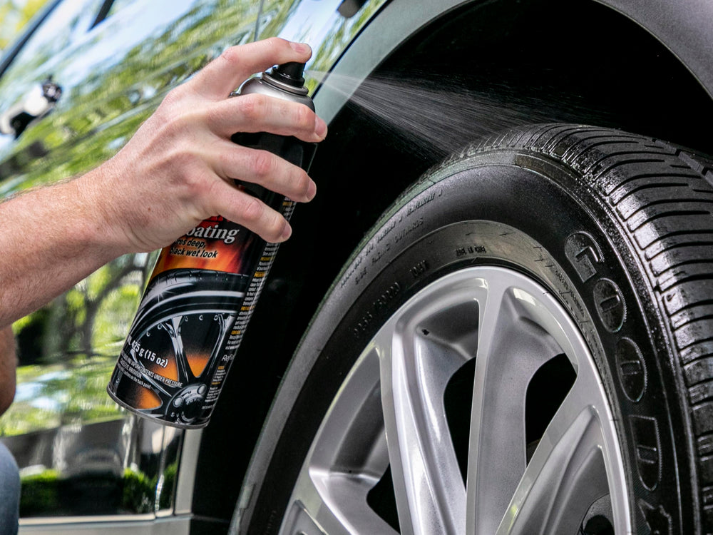 Meguiar's three-can multipack display for value and multi-vehicle convenience
