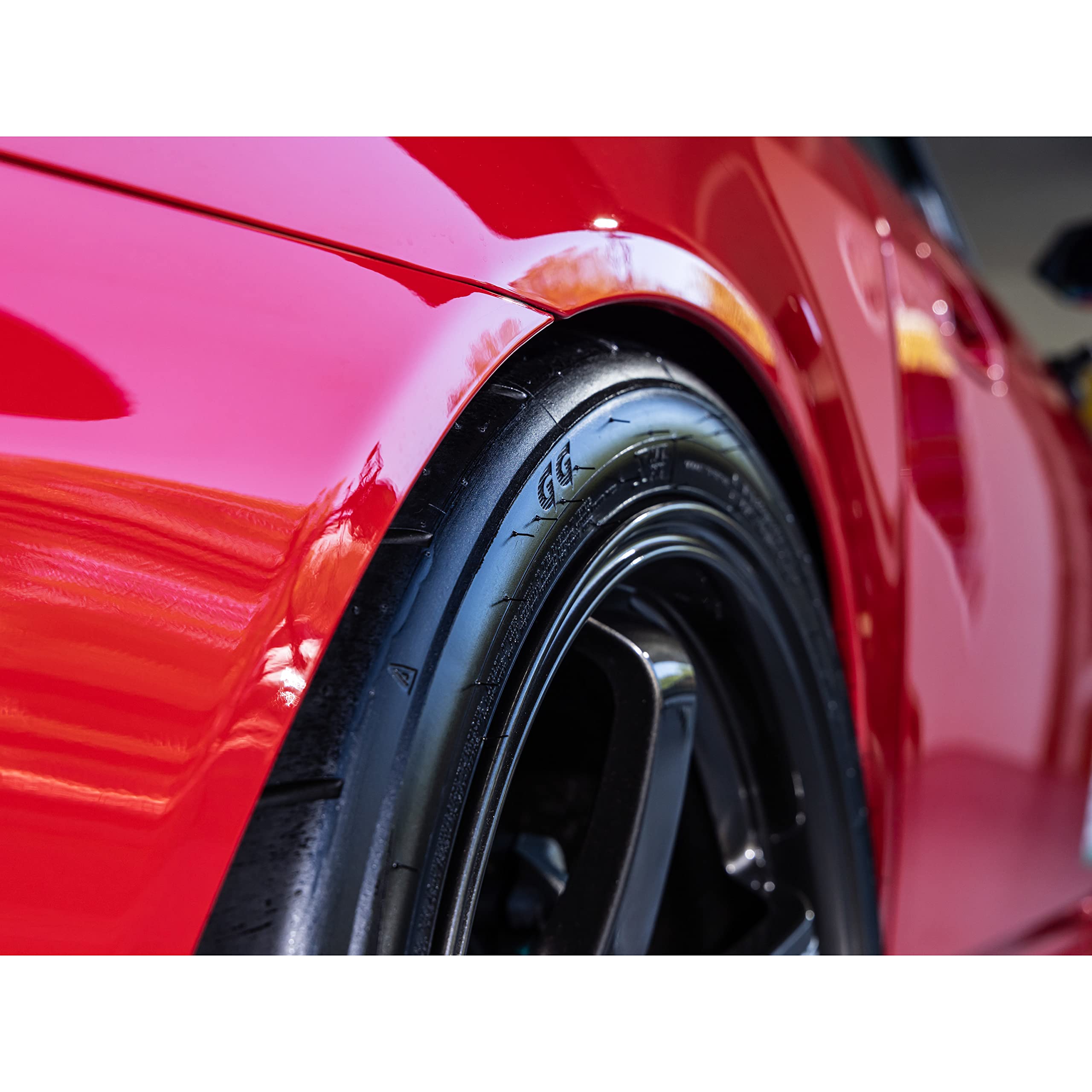 Meguiar's label zoom on technology and ingredient panel for trust