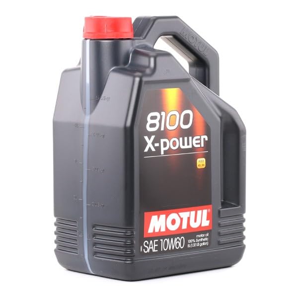 Motul 8100 next to measuring jug showing 5L capacity and value-for-performance benefit