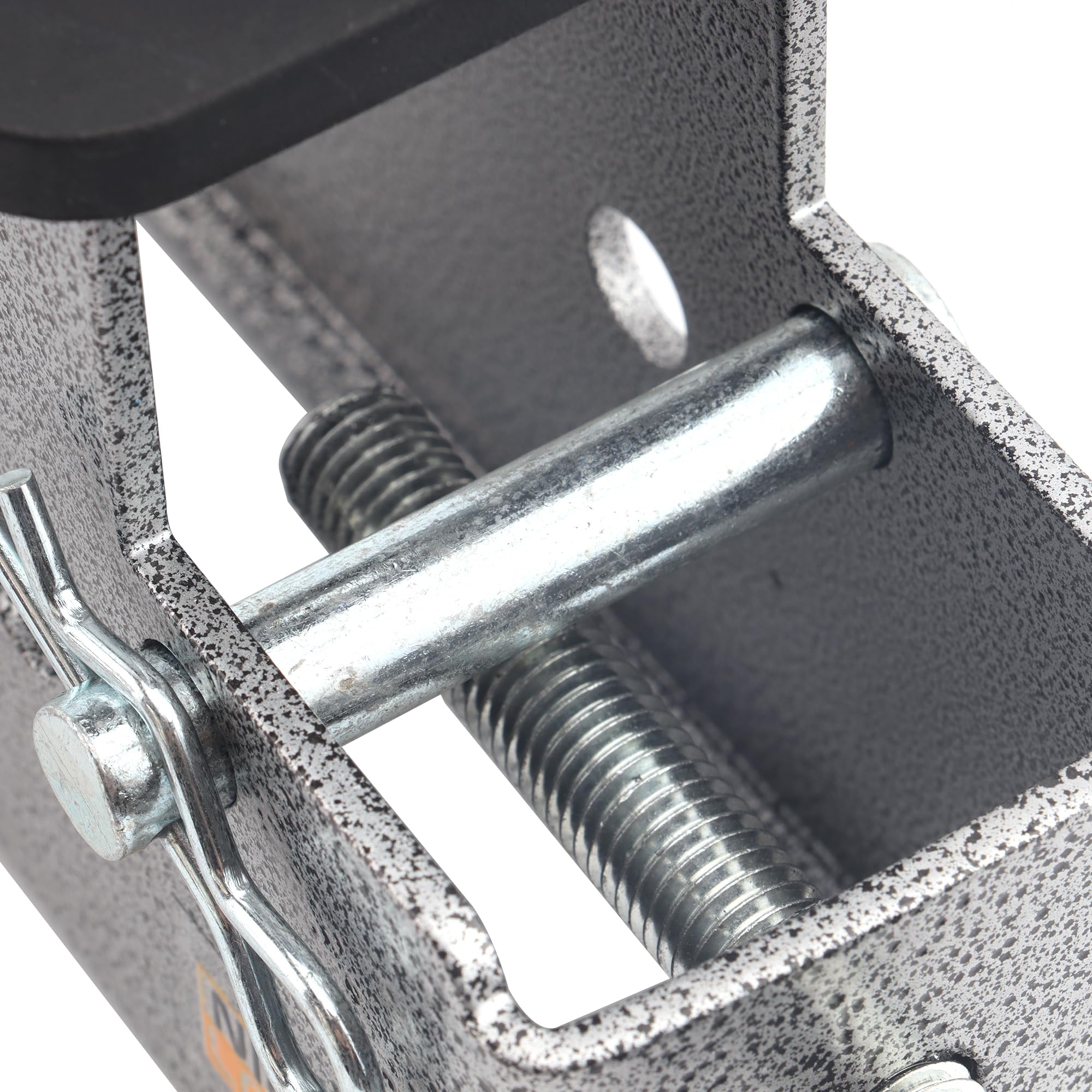 Nienloop black oxide finish texture reducing corrosion and surface wear in shops