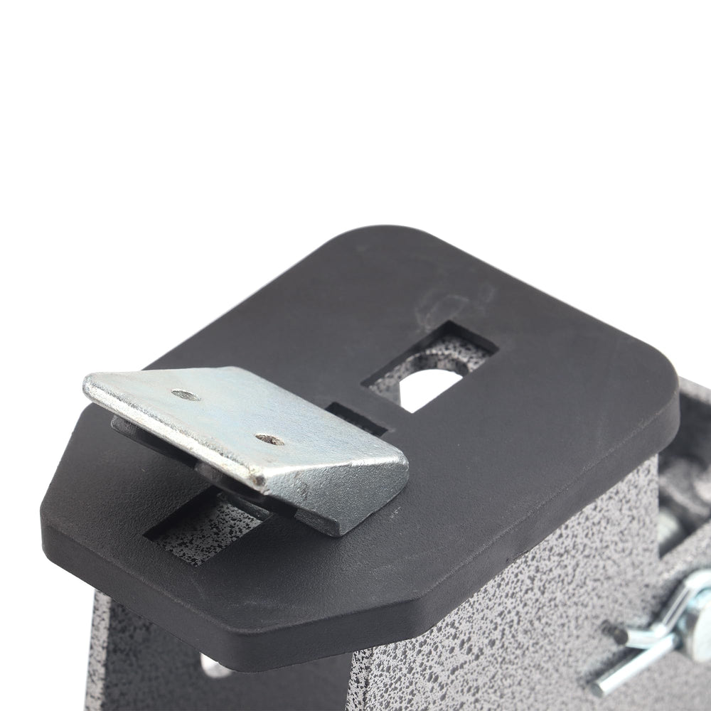 Nienloop clamp beside a ruler showing size reduction to fit small-diameter rims