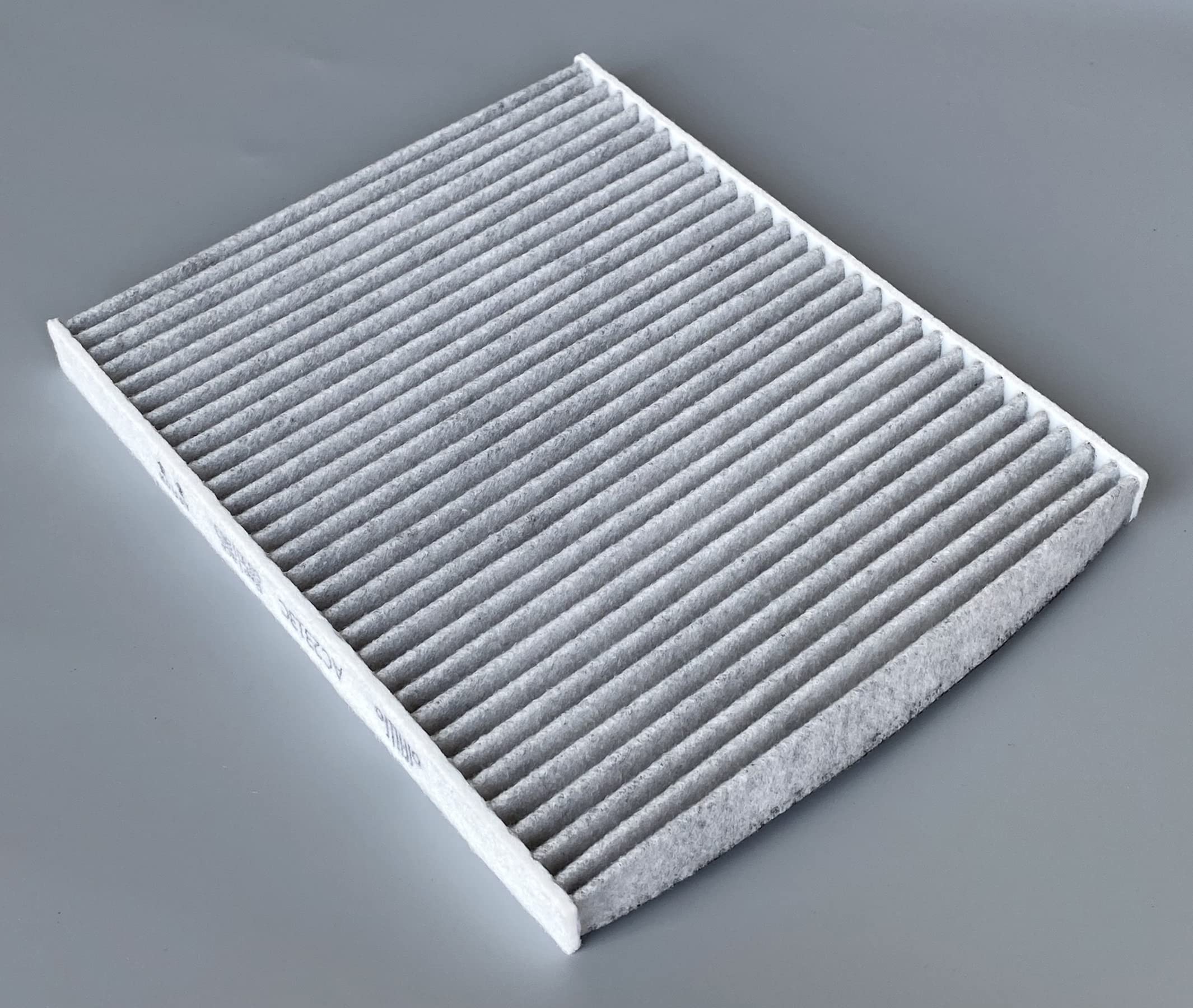OIFILLIO installed engine filter in intake housing demonstrating fit and easy service access