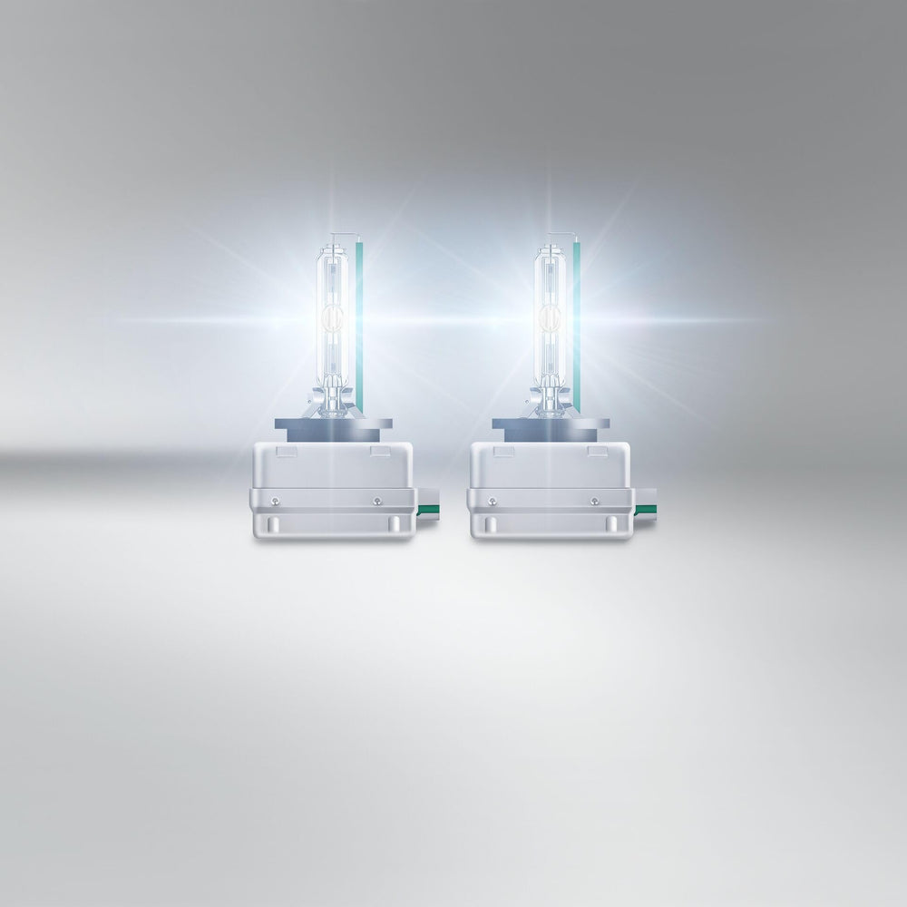 OSRAM Xenarc Night Breaker 220 close-up of D3S bulb glass and base for quality inspection
