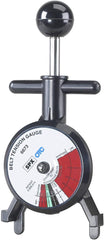 OTC 6673 closeup of full-color scale enabling instant ft·lb and N·m readings