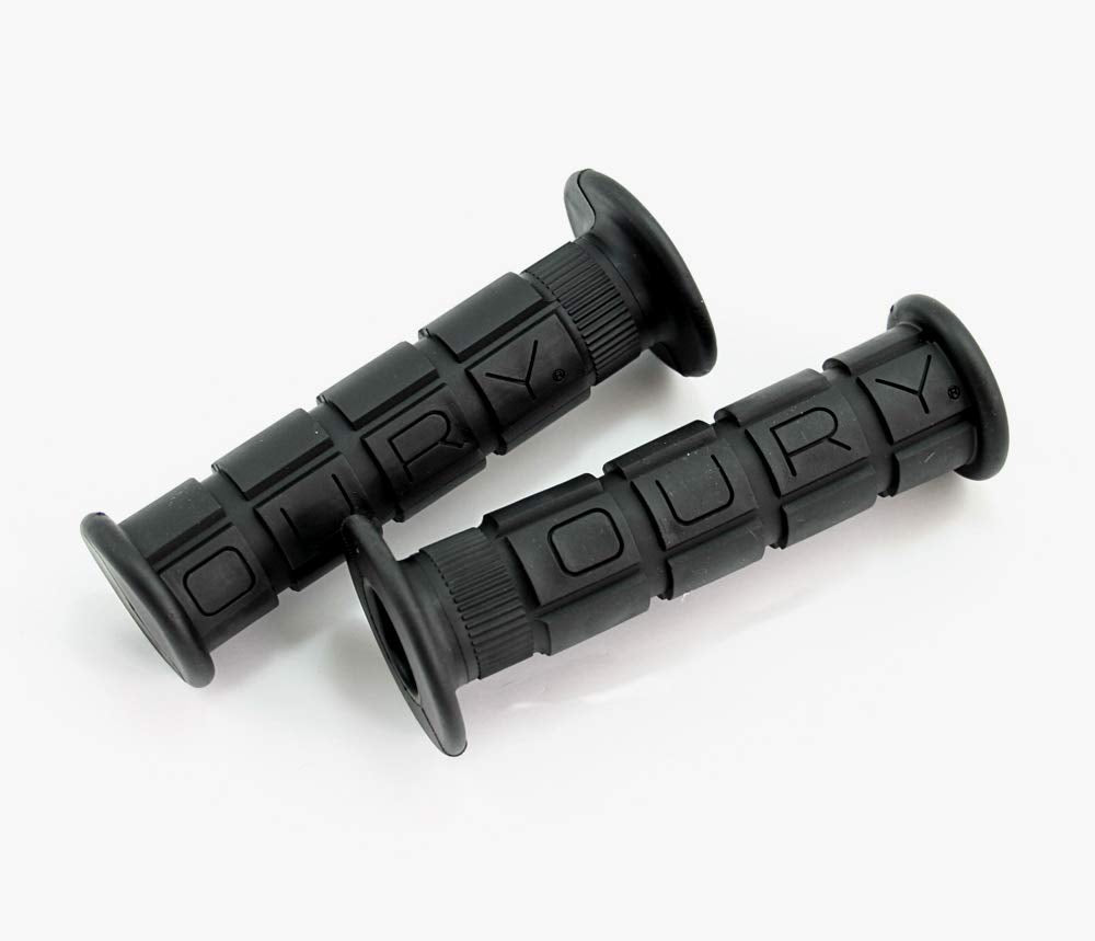 Oury grip texture close-up highlighting anti-vibration pads for improved comfort