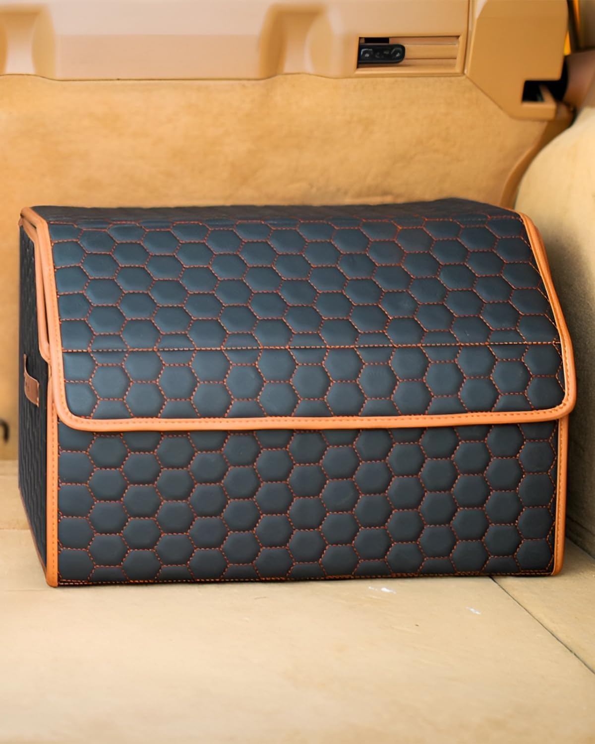 Owleys Hexy front view showing neat storage and easy access