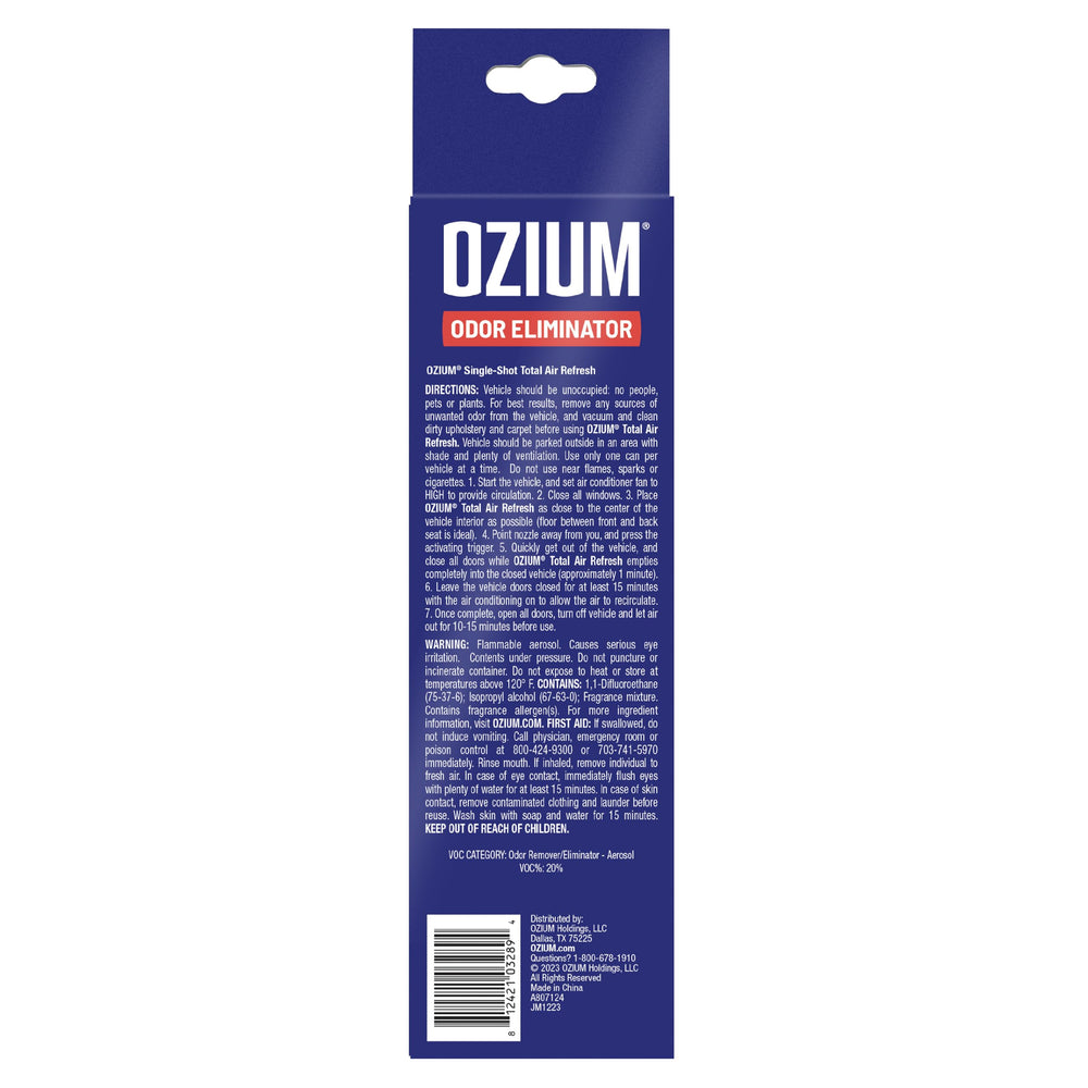 Ozium lifestyle image on road trip portraying refreshed interior comfort