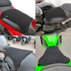 Pelucton underside with anti-slip particles for secure stability