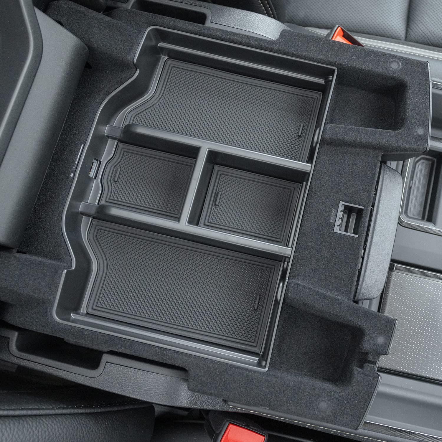 PIMCAR tray next to common items showing scale and usable capacity benefit