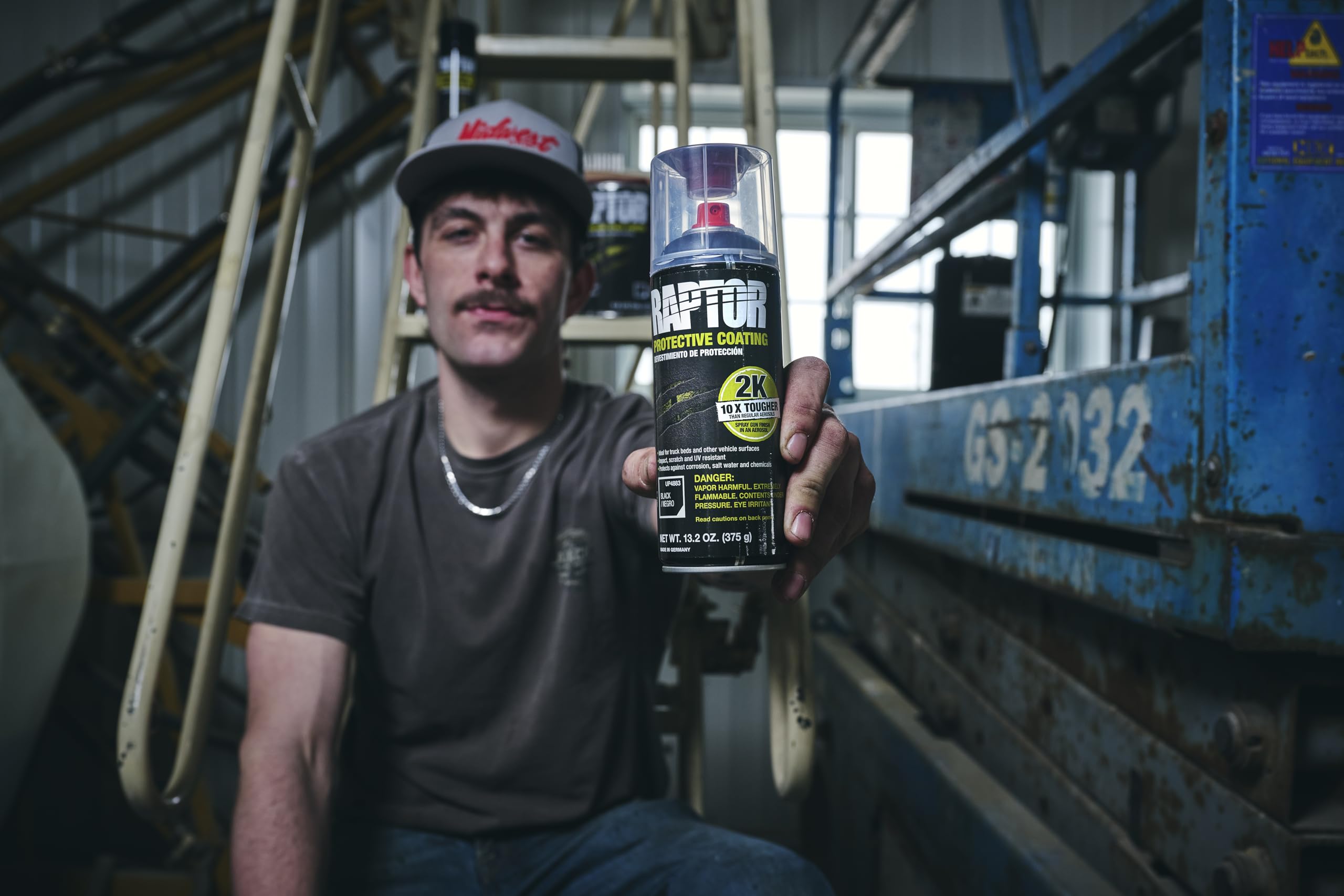 RAPTOR U-POL spraying on truck bed showing easy application and coverage