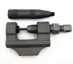 RepairWill chain breaker front view showing durable frame and alignment