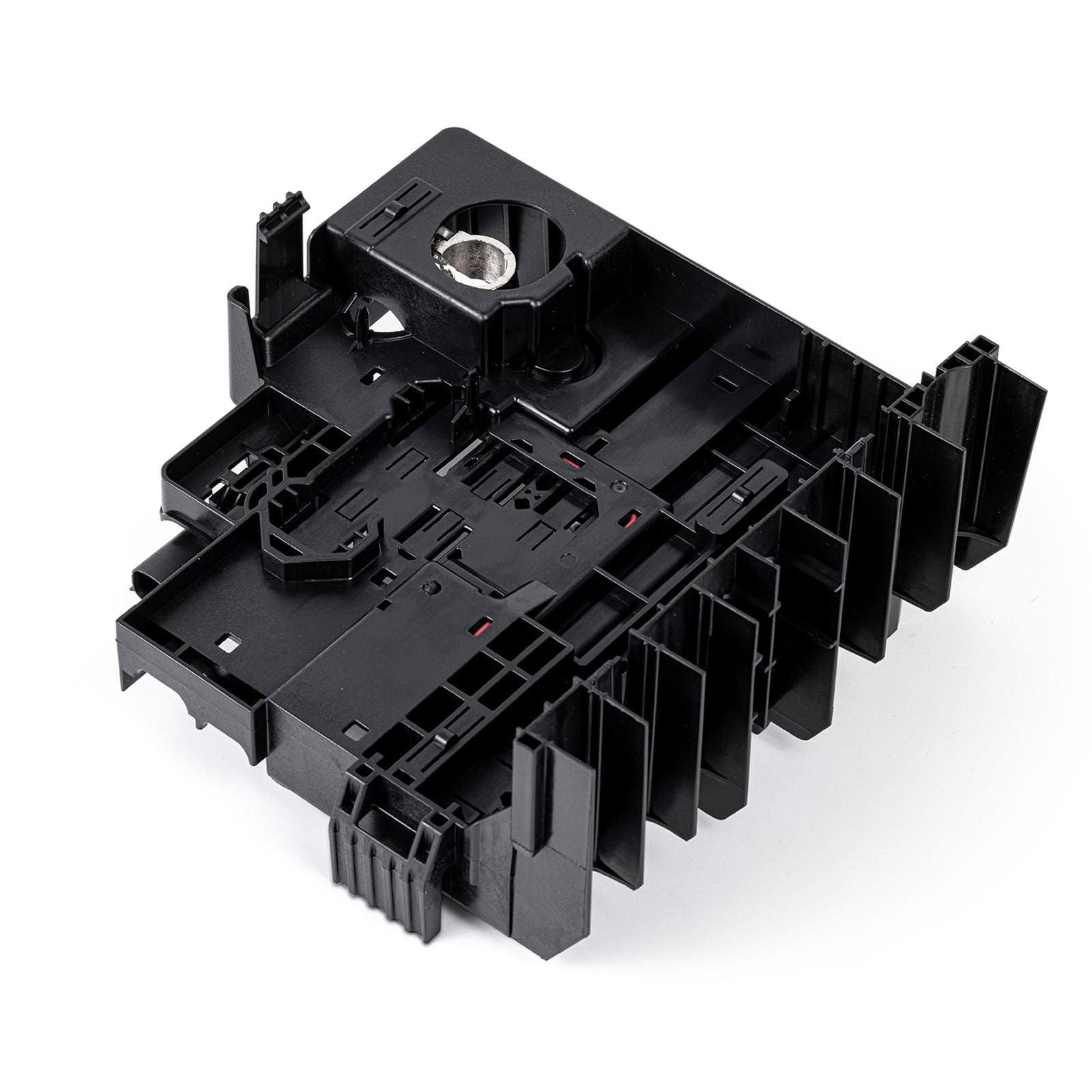RHAOCZIYAUTO fuse block staged in garage setting illustrating professional replacement readiness