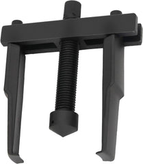 RSYEKU front view of puller showing full tool and adjustable jaws for reliable removal