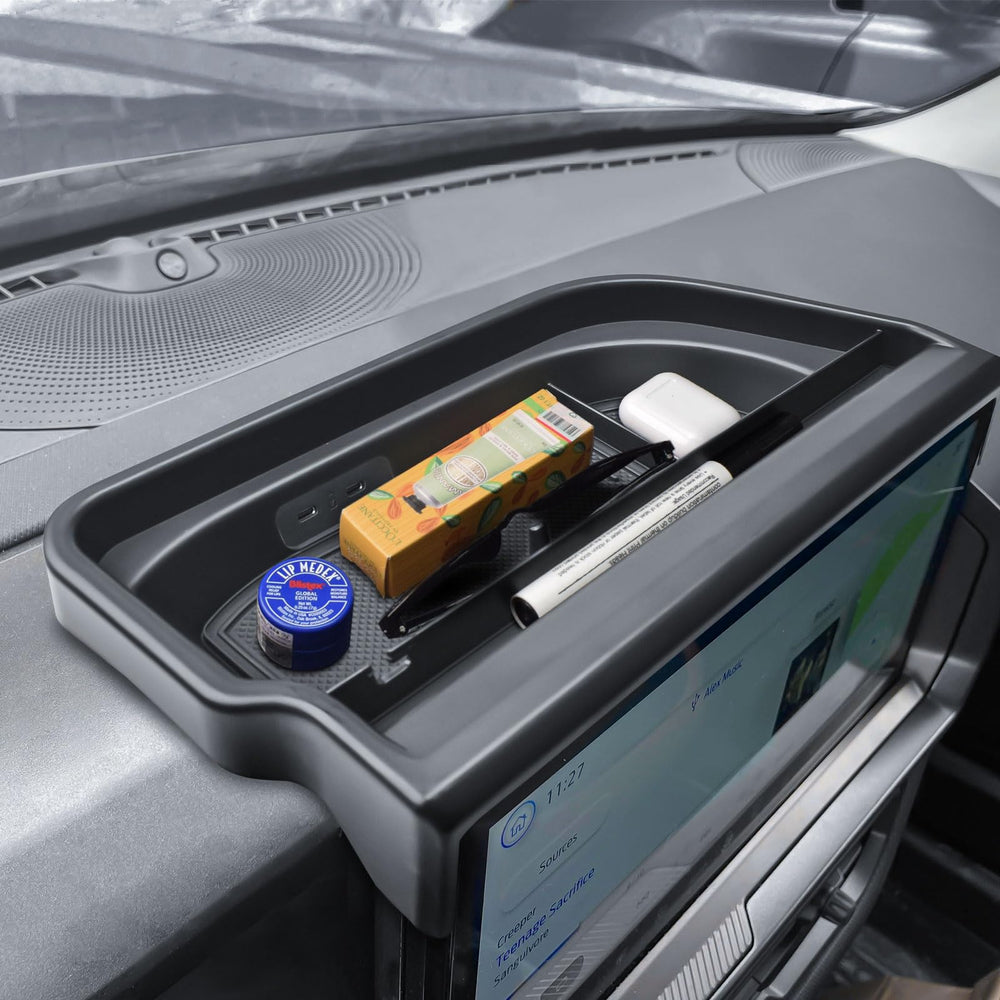 RUNROAD lifestyle image in moving Bronco Sport showing convenience on trips
