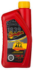 Schaeffer SynShield oil texture pouring to show smooth viscosity benefit