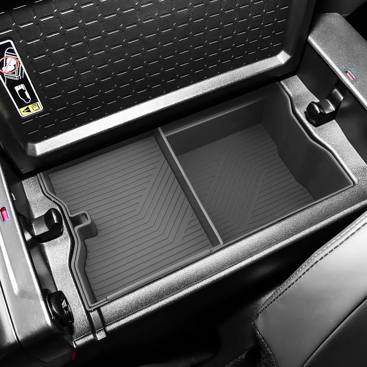 SHAOHAO front view tray installed in 2026 RAV4 for tidy storage