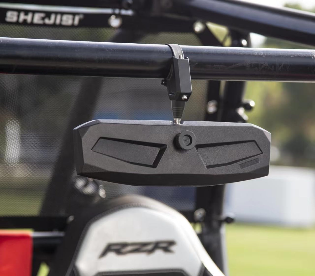 SHEJISI front view of UTV mirror showing wide reflective surface and secure housing benefit