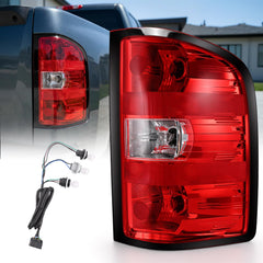 SHINEHOME right tail light front view showing clean fit and restored rear appearance