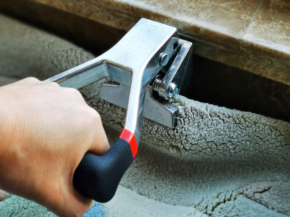 SPEED FORCE CUTTEREX next to ruler showing compact size for tight spaces