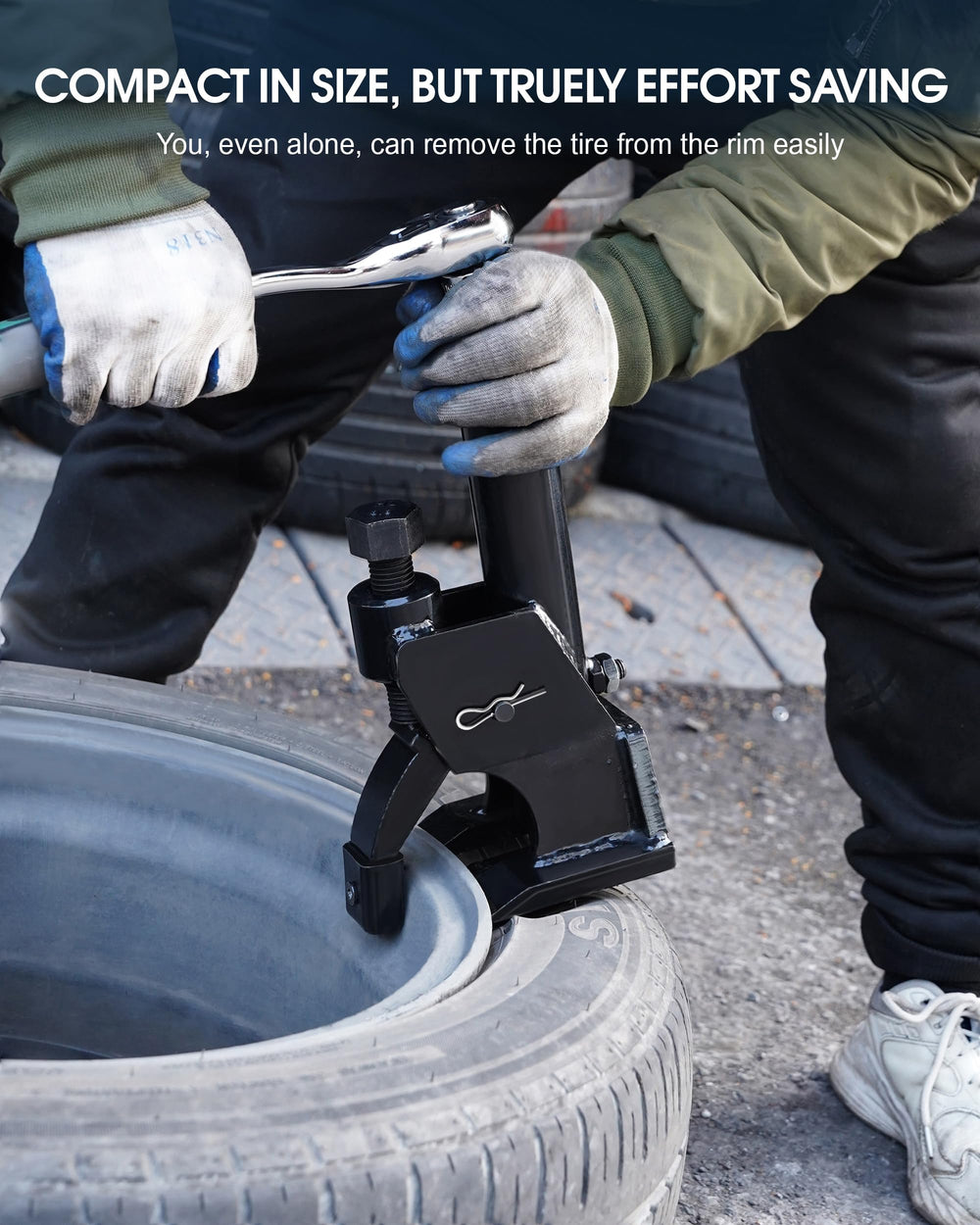 Subtoy rubber pad close-up protecting alloy hub from scratches