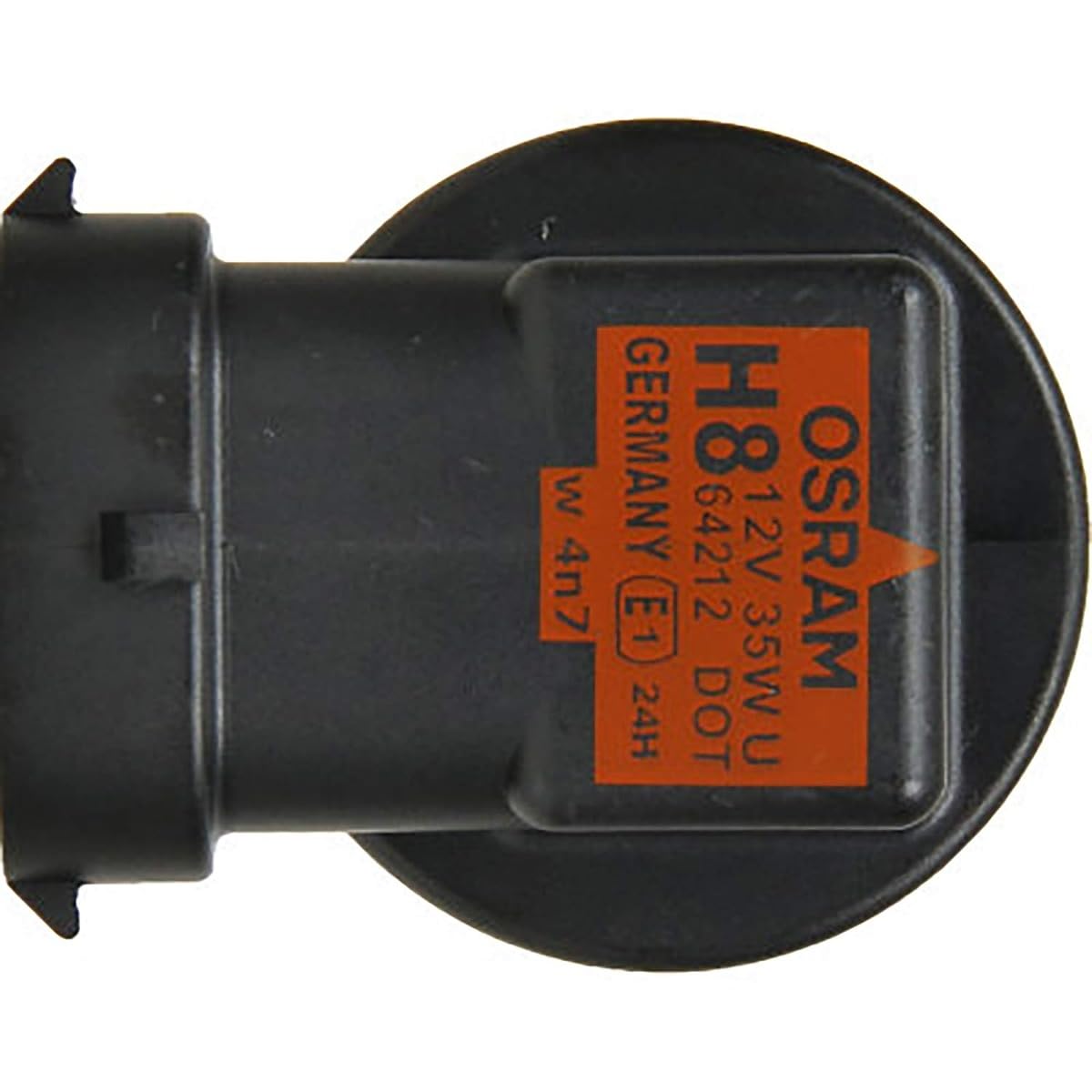 SYLVANIA H8 bulb in a car at night showing dependable lighting for safer driving benefit