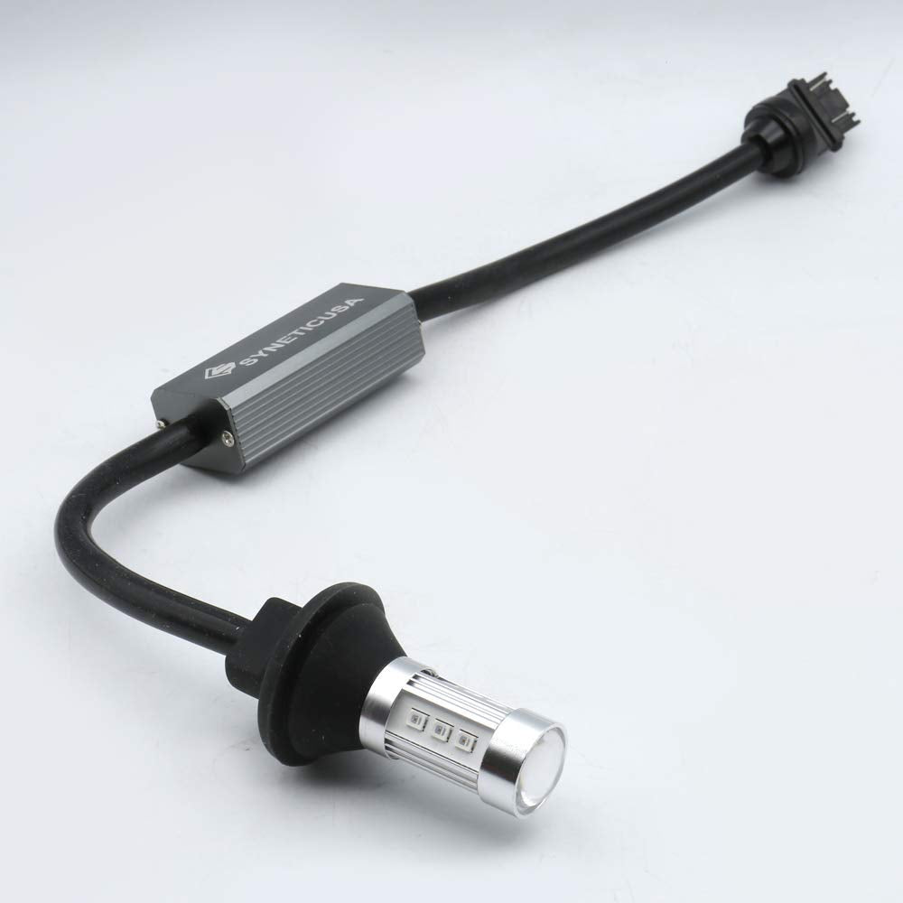 Syneticusa 3157 lit as brake signal at night showing strong red output for safer braking