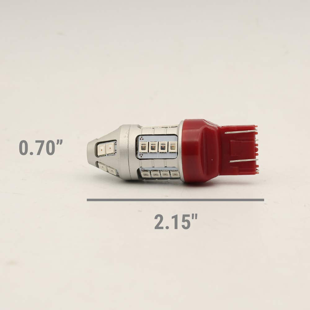 Syneticusa 7443 connector and base detail showing standard 7443 socket compatibility