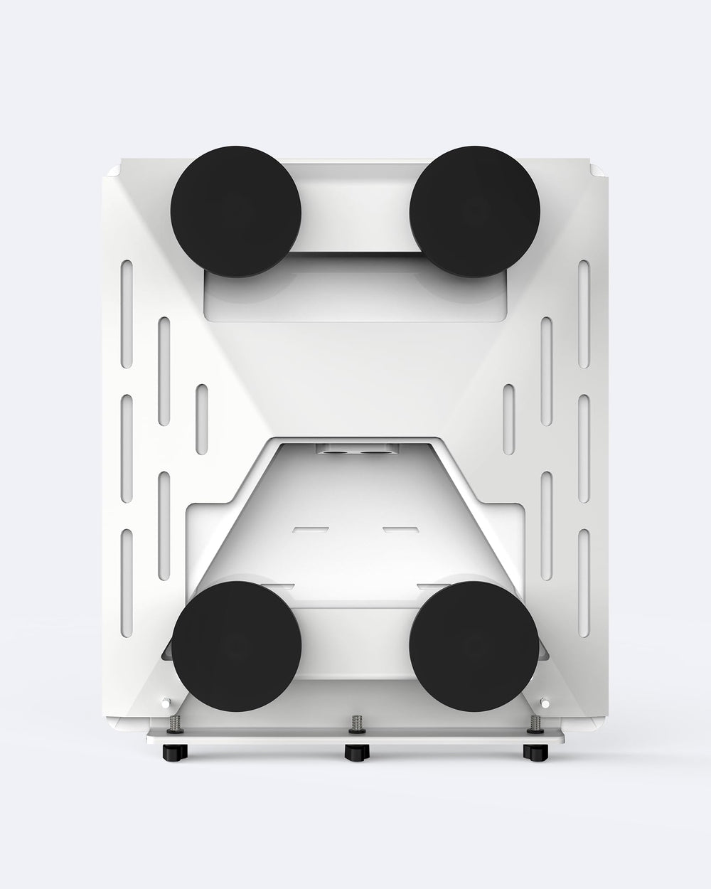 TAILBB mount placed on boat deck offering firm hold in marine settings