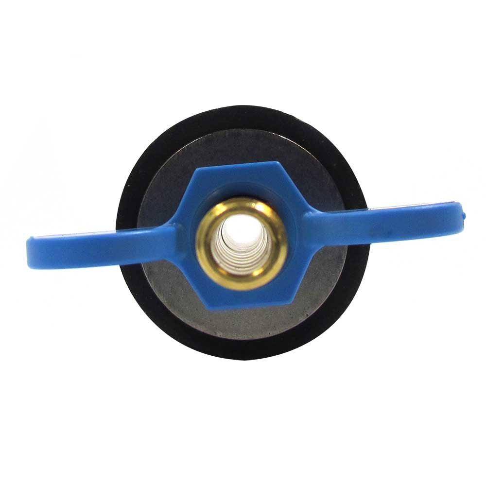 TECHNICAL close-up of blow-thru stem and hose barb for quick hose connection