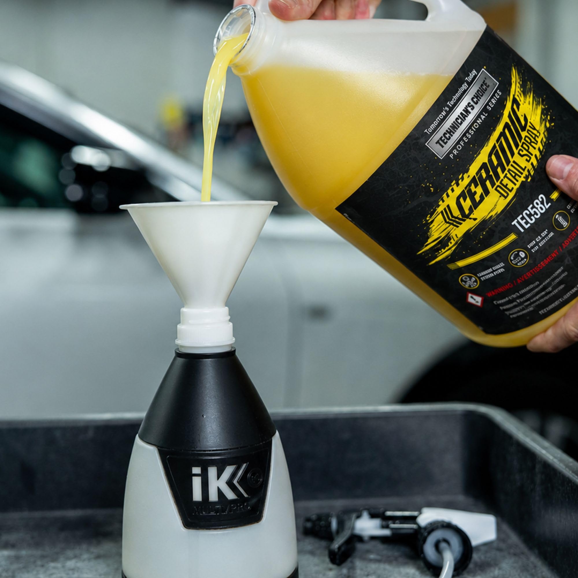 Technicians Choice TEC582 water beading on windshield for improved visibility