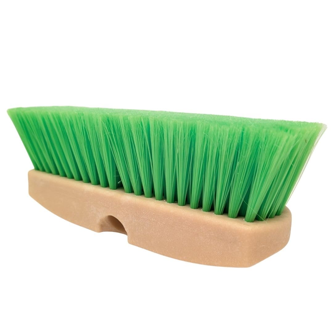 Teravan close-up of flagged bristle tips retaining water to protect surfaces