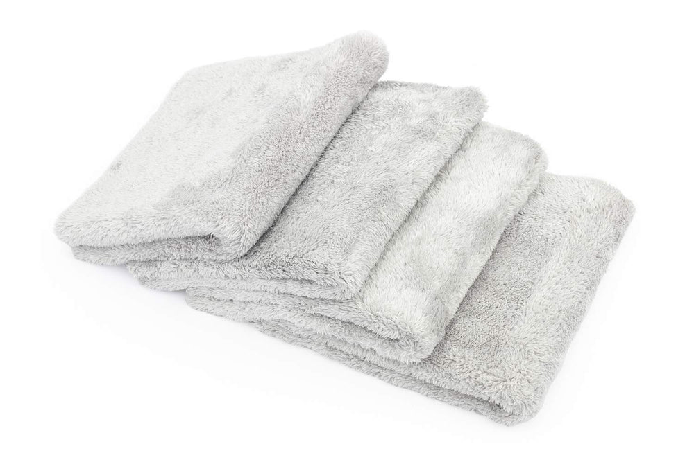 The Rag Company close-up of plush pile showing dense fibers for safe polishing