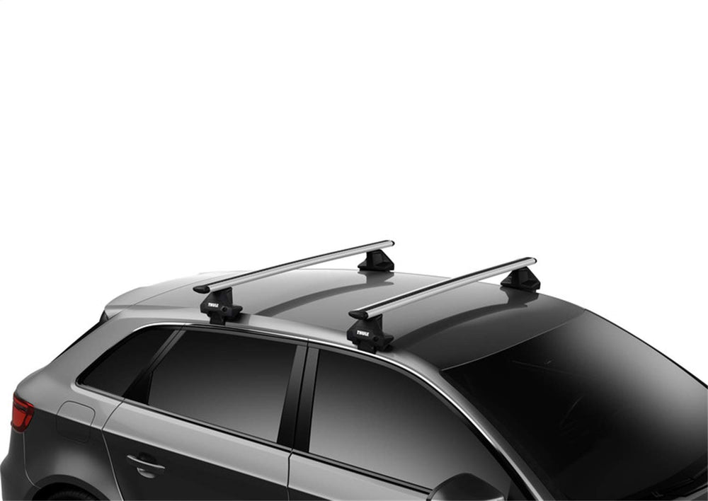 Thule foot installed on car in lifestyle scene illustrating easy, tool-free setup benefit