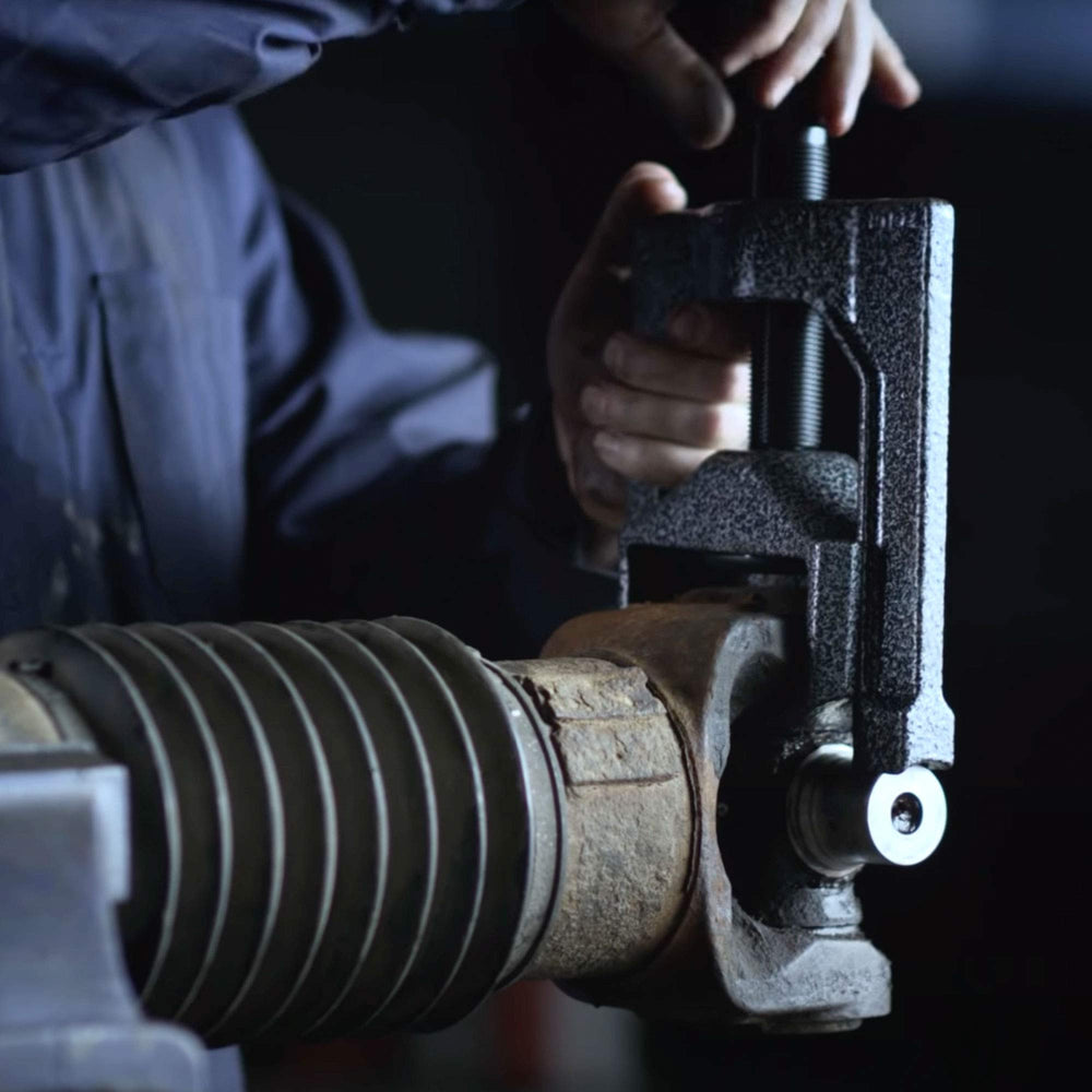 Tiger Tool with 1-inch impact driver engaged for fast, controlled pulls