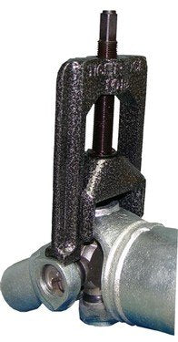 Tiger Tool in use on a driveshaft demonstrating safe, controlled extraction benefit