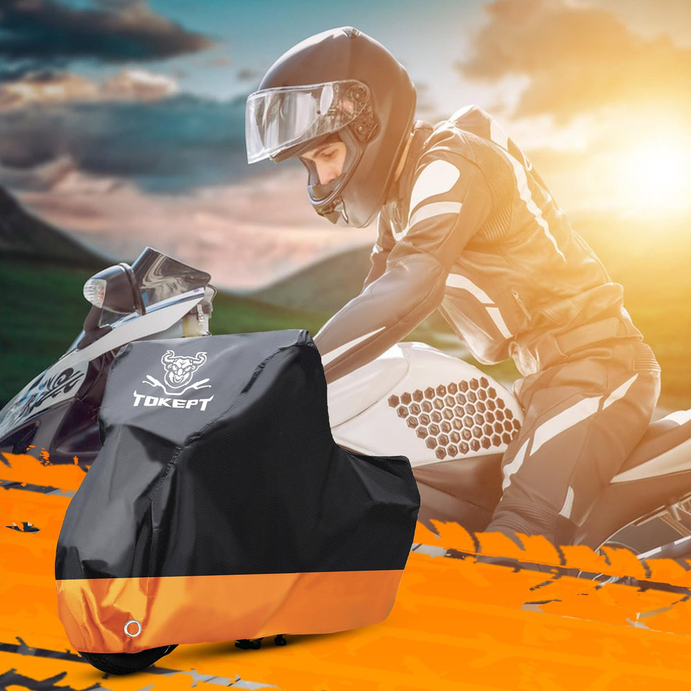 Tokept elastic hems front and rear ensuring snug fit and reduced exposure to rain