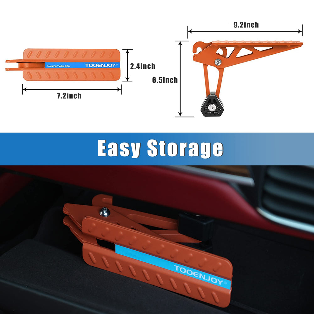 TOOENJOY in use while loading a roof box for easier cargo handling