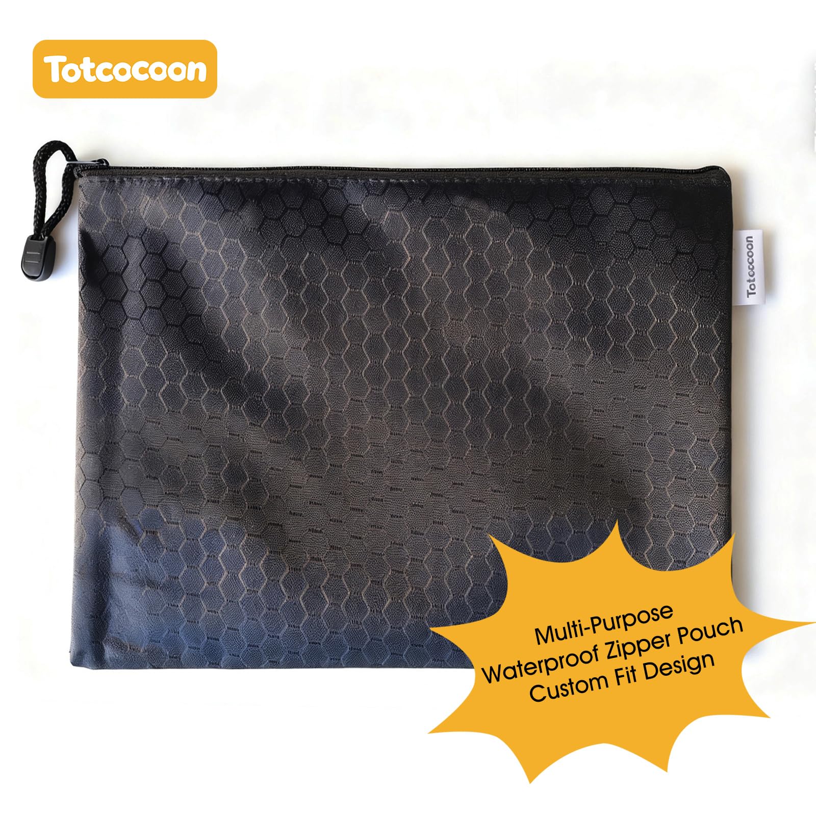 TotCocoon adjustable strap and quick-release buckle for secure fit