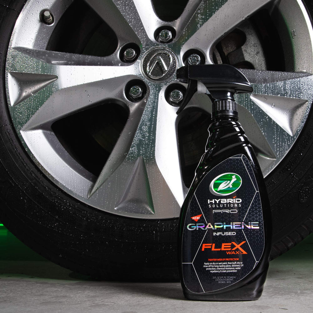 Turtle Wax close-up of spray nozzle and texture highlighting easy application