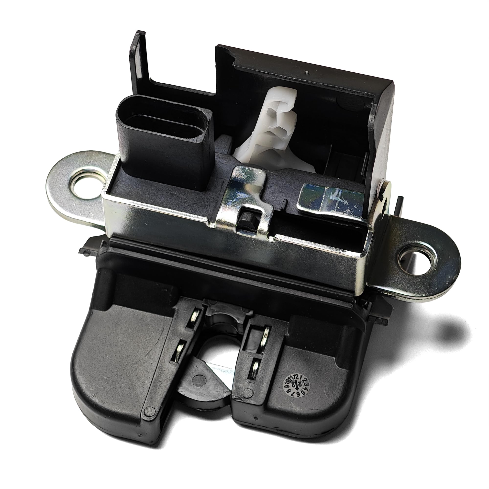 TVM TRAVERMAN front view trunk latch showing secure replacement benefit