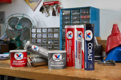 Valvoline grease applied to wheel bearing demonstrating protection