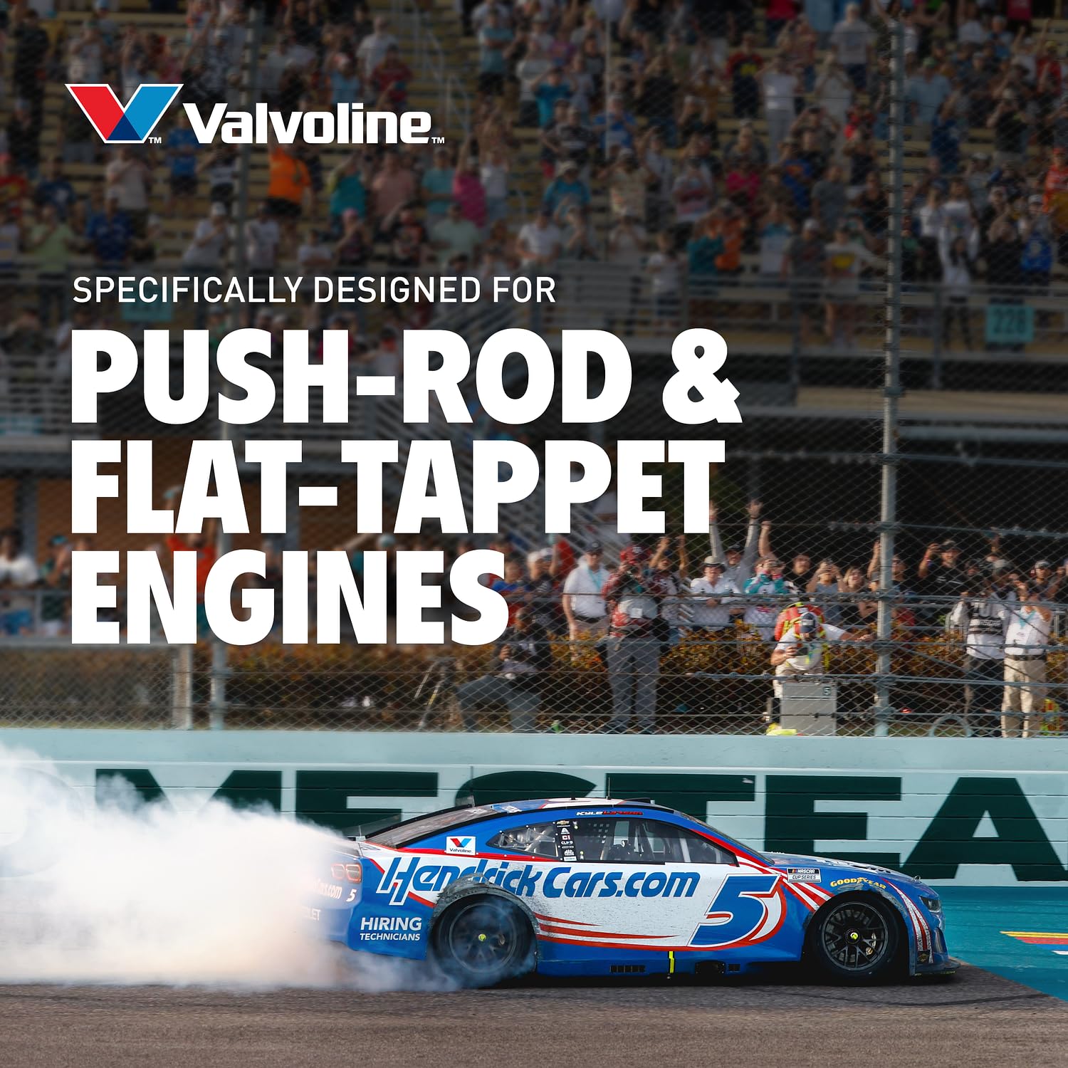 Close-up of Valvoline VR1 oil showing smooth texture and heat stability