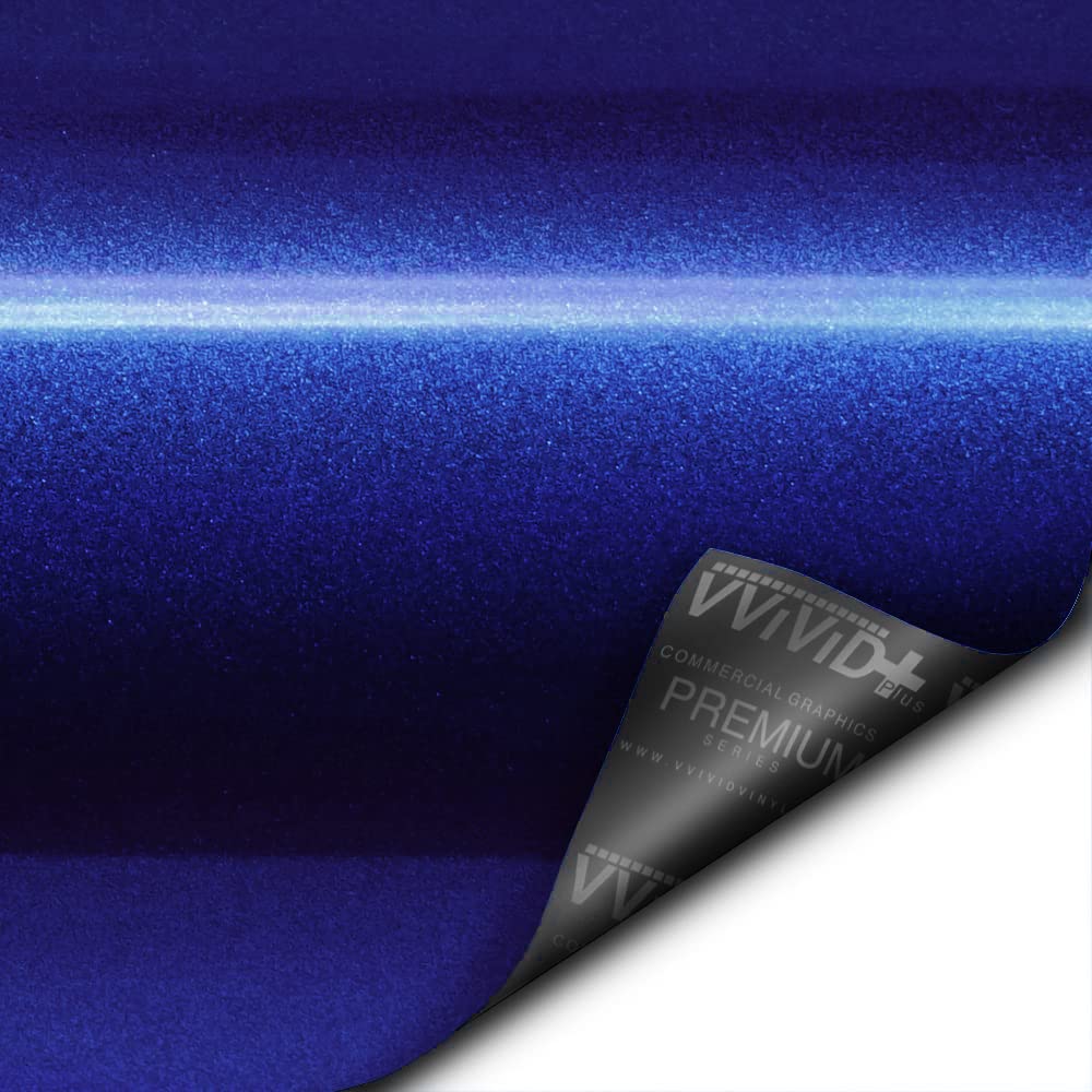 VViViD installer smoothing film on curve demonstrating conformability benefit