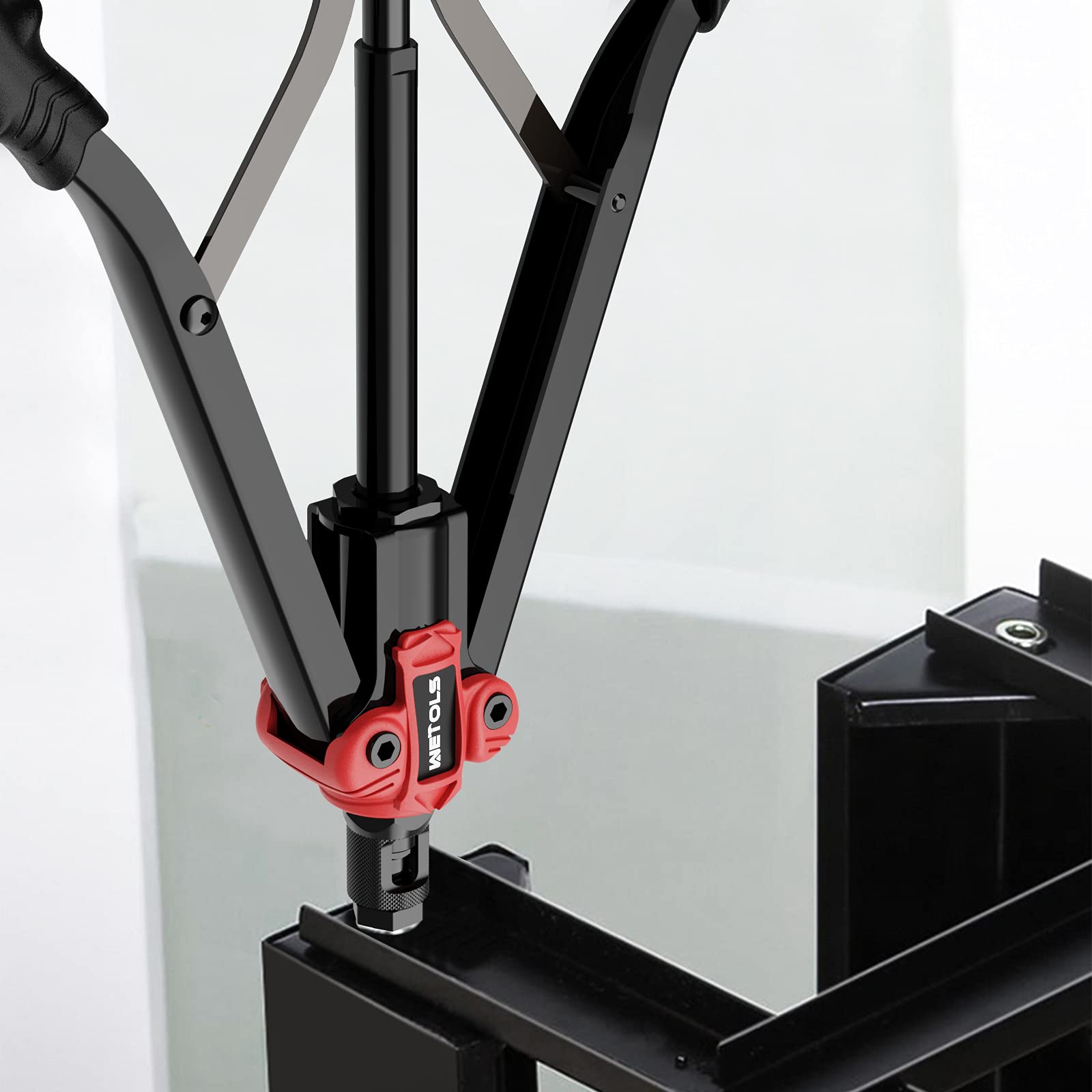 WETOLS multi-function wrench with attachments, enables fast mandrel changes