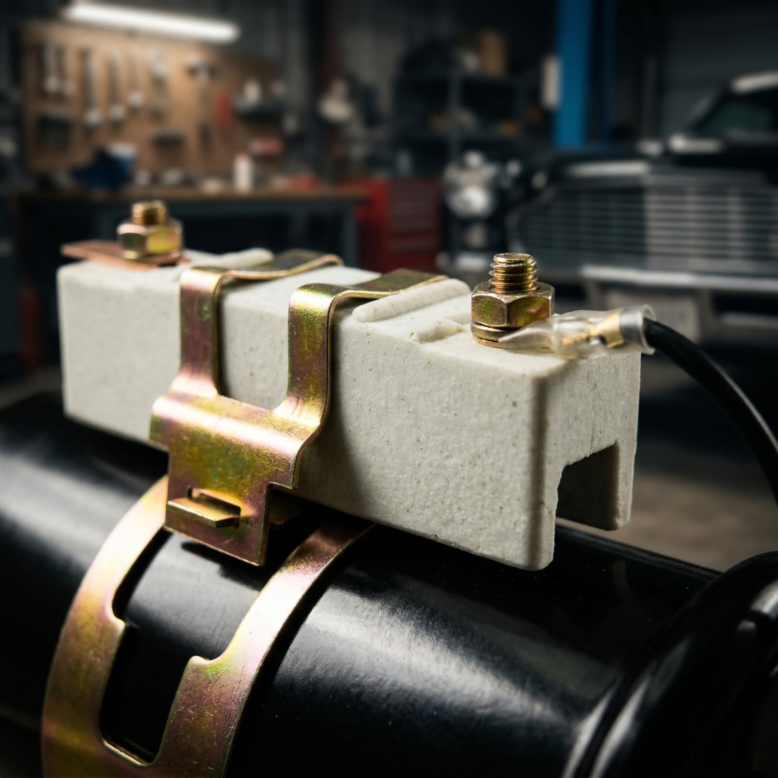 Ynoee coil installed on distributor demonstrating improved ignition reliability benefit